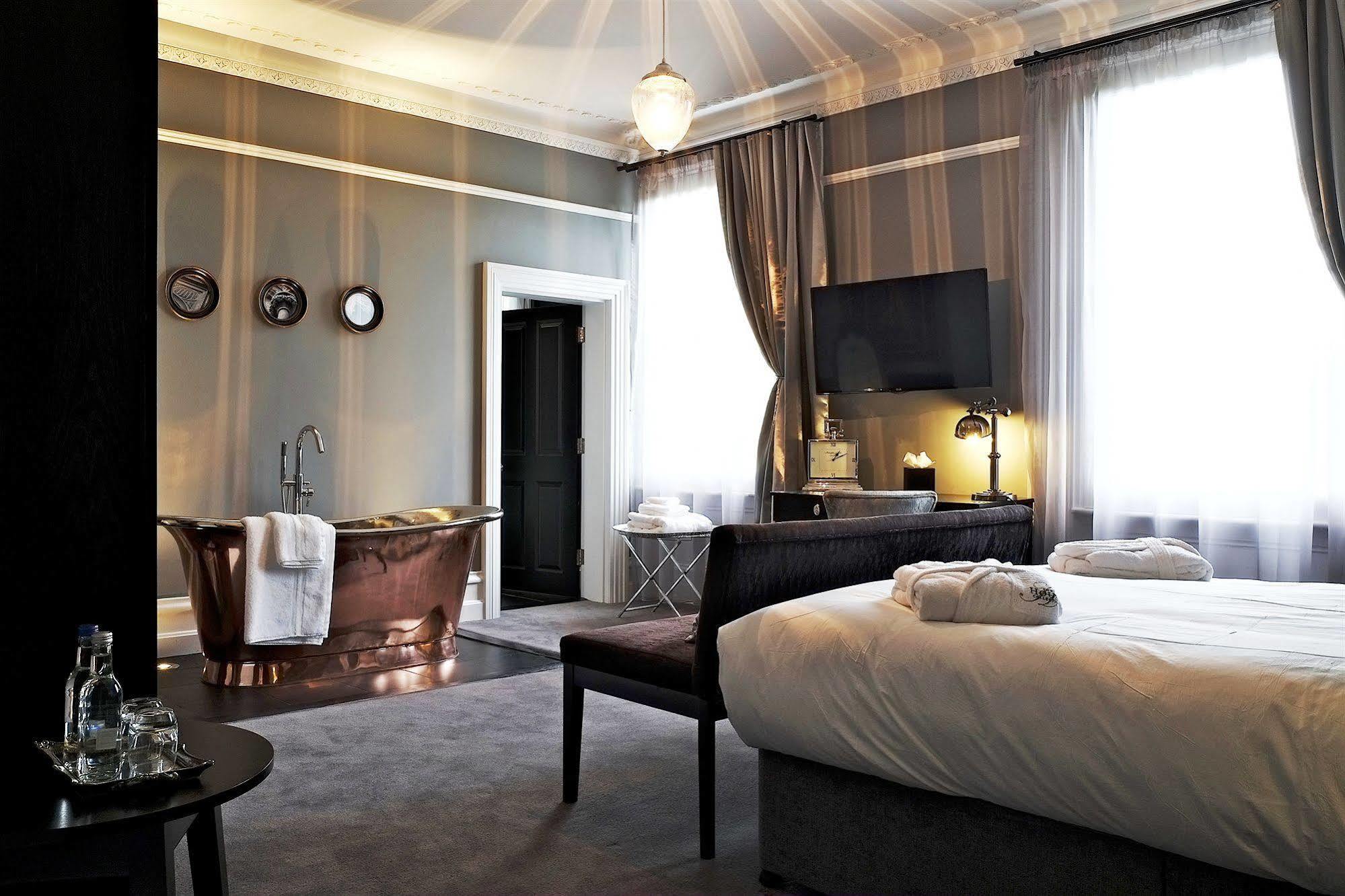 Poets House Hotel Ely Eksteriør billede